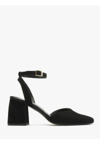 Ryłko - Welurowe czółenka z paskiem wokół kostki. Zapięcie: pasek. Kolor: czarny. Materiał: skóra, welur. Obcas: na obcasie. Wysokość obcasa: średni #1