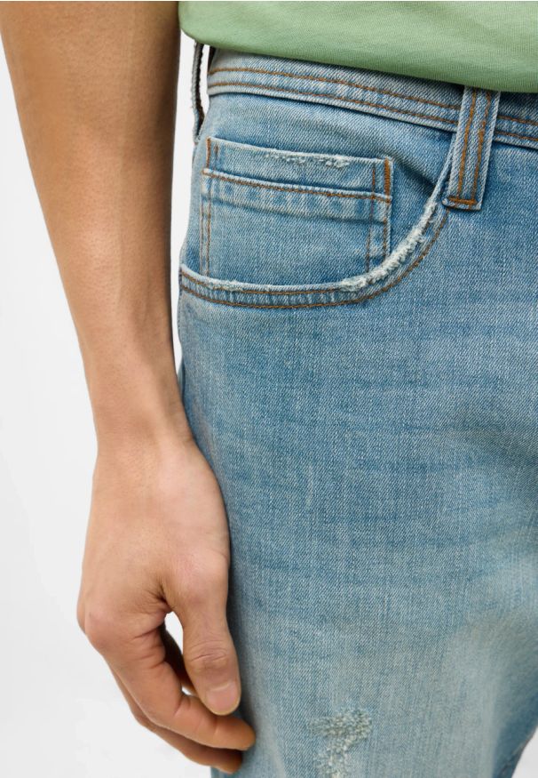 Męskie szorty Mustang Style Denver Shorts Denim Blue 1016590 5000 313. Materiał: denim