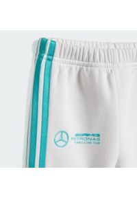 Adidas - Dres Mercedes - Amg Petronas Formula One Team Dna Baby Long Sleeve. Kolor: biały, wielokolorowy, niebieski. Materiał: dresówka. Styl: młodzieżowy