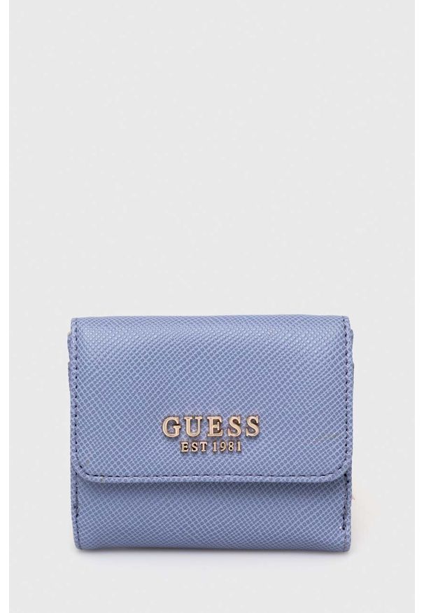 Guess portfel damski kolor fioletowy. Kolor: fioletowy. Materiał: materiał. Wzór: gładki
