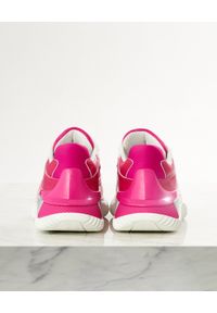 VALENTINO - Różowe sneakersy Wade Runner VLTN. Nosek buta: okrągły. Kolor: różowy, wielokolorowy, fioletowy. Materiał: guma, tkanina #3