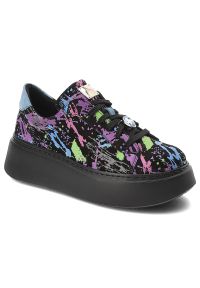 Fioletowe Sneakersy Maciejka Stylowe Obuwie Damskie Na Platformie. Kolor: fioletowy. Materiał: materiał. Wzór: kolorowy. Obcas: na platformie