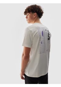 4f - T-shirt regular z nadrukiem męski. Kolor: biały. Materiał: bawełna. Wzór: nadruk