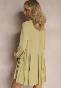 Renee - Zielona Rozkloszowana Sukienka Koszulowa Mini w Stylu Boho Binessa. Kolor: zielony. Typ sukienki: koszulowe. Styl: boho. Długość: mini #4