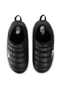 The North Face Kapcie Thermoball Traction Mule V NF0A3UZNKY4 Czarny. Kolor: czarny. Materiał: materiał #3