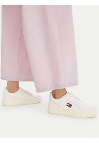 Tommy Jeans Sneakersy Tjw Basket EN0EN02980 Biały. Kolor: biały. Materiał: skóra #1