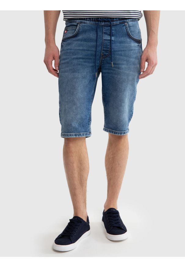 Big-Star - Szorty męskie jeansowe granatowe Parker 560. Okazja: na co dzień. Kolor: niebieski. Materiał: jeans. Styl: retro, elegancki, casual