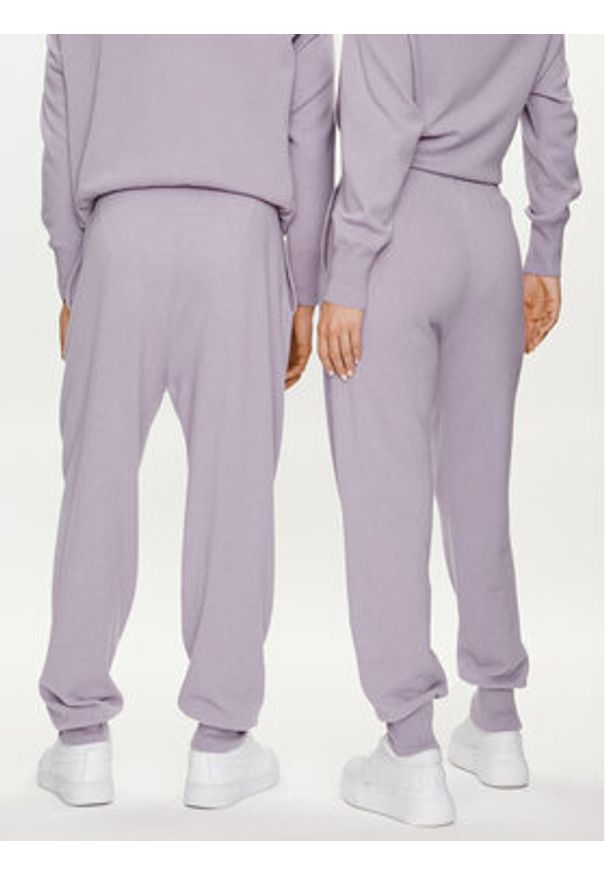 Pangaia Spodnie dresowe Archive Recycled Cashmere Fioletowy Loose Fit. Kolor: fioletowy. Materiał: kaszmir