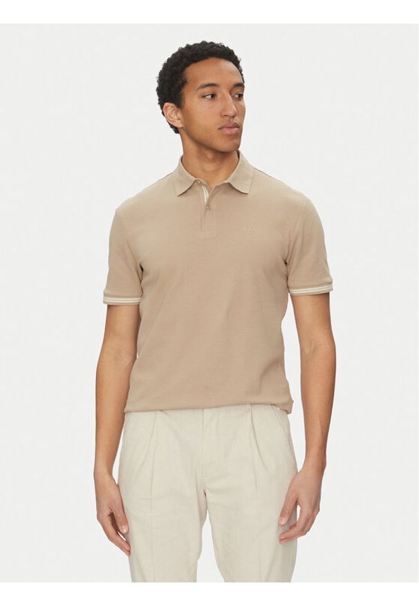 JOOP! Jeans Polo 15 JJJ-17Amare 30046012 Beżowy Modern Fit. Typ kołnierza: polo. Kolor: beżowy. Materiał: bawełna