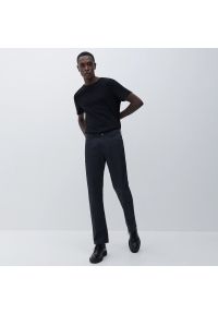 Reserved - Bawełniane spodnie regular - Szary. Kolor: szary. Materiał: bawełna #1