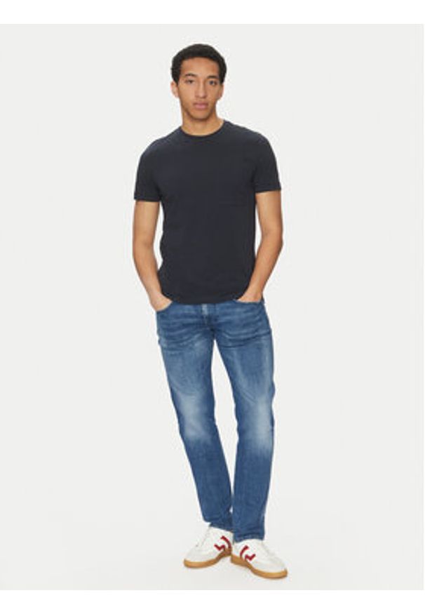 Geox T-Shirt M5510C T3243 F1624 Granatowy Regular Fit. Kolor: niebieski. Materiał: bawełna