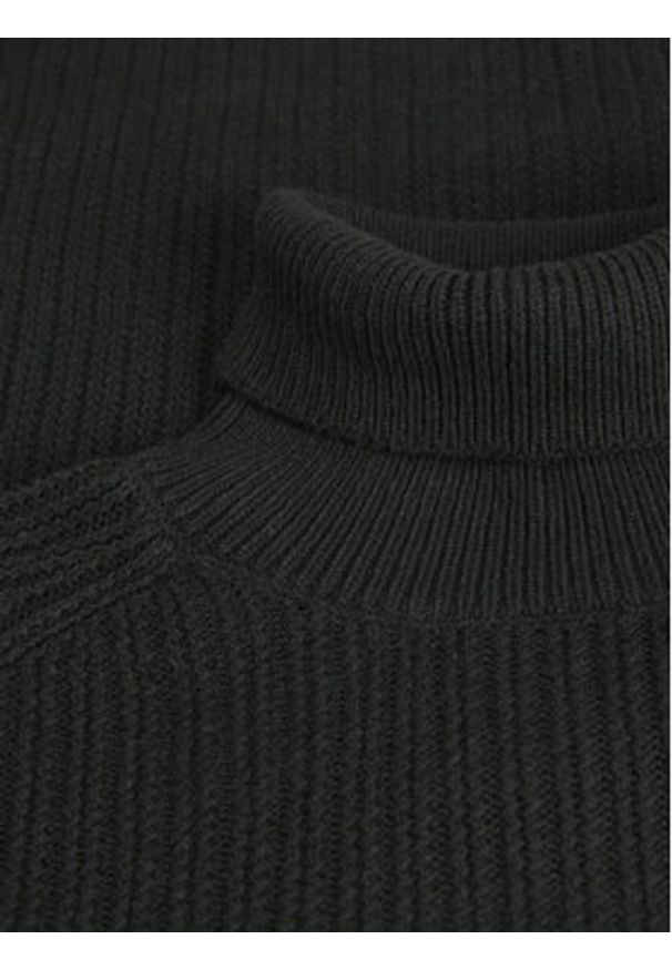 Jack & Jones Golf Cody 12262152 Czarny Regular Fit. Typ kołnierza: golf. Kolor: czarny. Materiał: syntetyk, bawełna