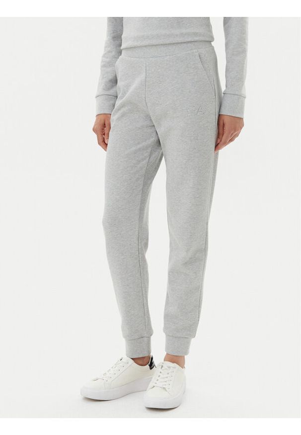 EA7 Emporio Armani Spodnie dresowe 7W000096 AF12473 O8002 Szary Regular Fit. Kolor: szary. Materiał: bawełna