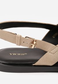 Born2be - Ciemnobeżowe Sandały Vices w Stylu Japonek Melavella. Okazja: na co dzień. Zapięcie: sprzączka. Kolor: beżowy. Sezon: lato. Styl: casual #2