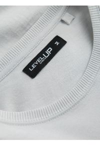 Ombre Clothing - T-shirt męski bawełniany z kieszonką - jasnoszary V10 OM-TSPT-0154 - XXL. Kolor: szary. Materiał: bawełna. Wzór: nadruk, aplikacja #8