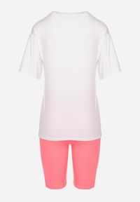 Born2be - Różowo-Biały Komplet T-shirt z Nadrukiem i Kolarki z Wysokim Stanem Jannesca. Kolor: różowy. Materiał: tkanina. Wzór: nadruk #4