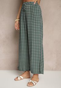 Renee - Zielone Spodnie o Szerokim Kroju High Waist z Geometrycznym Wzorem Farisia. Stan: podwyższony. Kolor: zielony. Materiał: bawełna. Wzór: geometria. Styl: elegancki