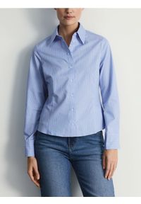 Reserved - Koszula slim fit - jasnoniebieski. Kolor: niebieski. Materiał: tkanina, bawełna