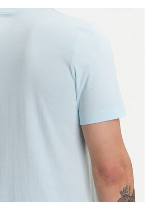 Nike T-Shirt Sportswear Club AR4997 Błękitny Regular Fit. Kolor: niebieski. Materiał: bawełna