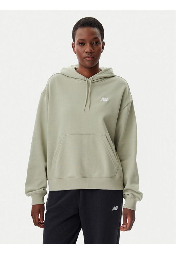 New Balance Bluza WT41507 Zielony Relaxed Fit. Kolor: zielony. Materiał: bawełna, syntetyk