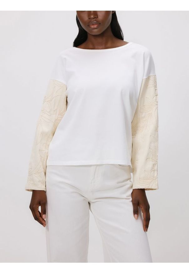 Reserved - Bawełniany longsleeve - biały. Kolor: biały. Materiał: bawełna. Długość rękawa: długi rękaw