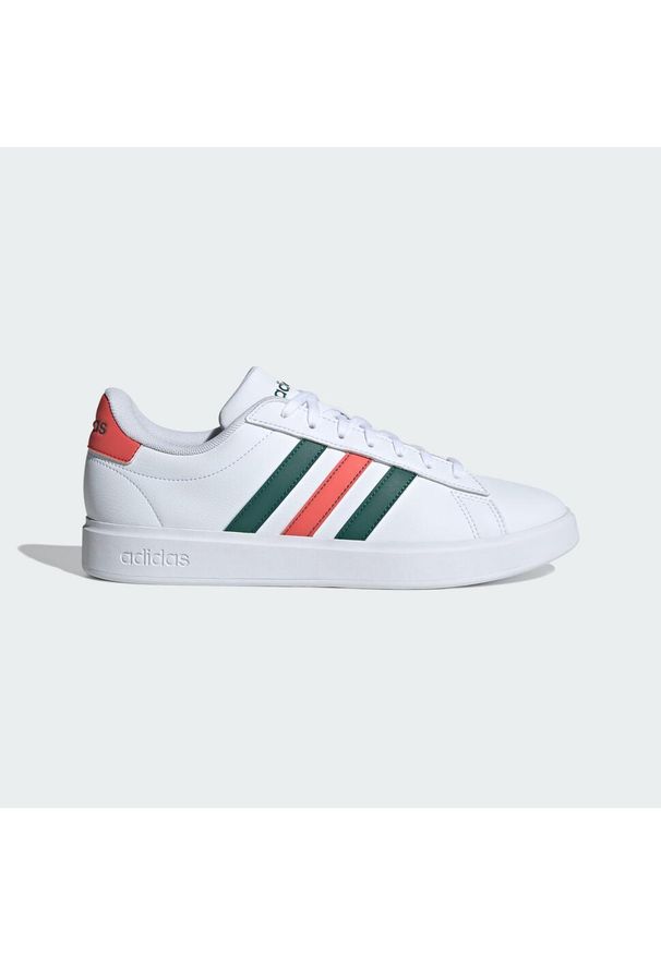 Adidas - Buty Grand Court Cloudfoam Comfort. Kolor: czerwony, zielony, biały, wielokolorowy. Materiał: materiał. Model: Adidas Cloudfoam. Sport: turystyka piesza