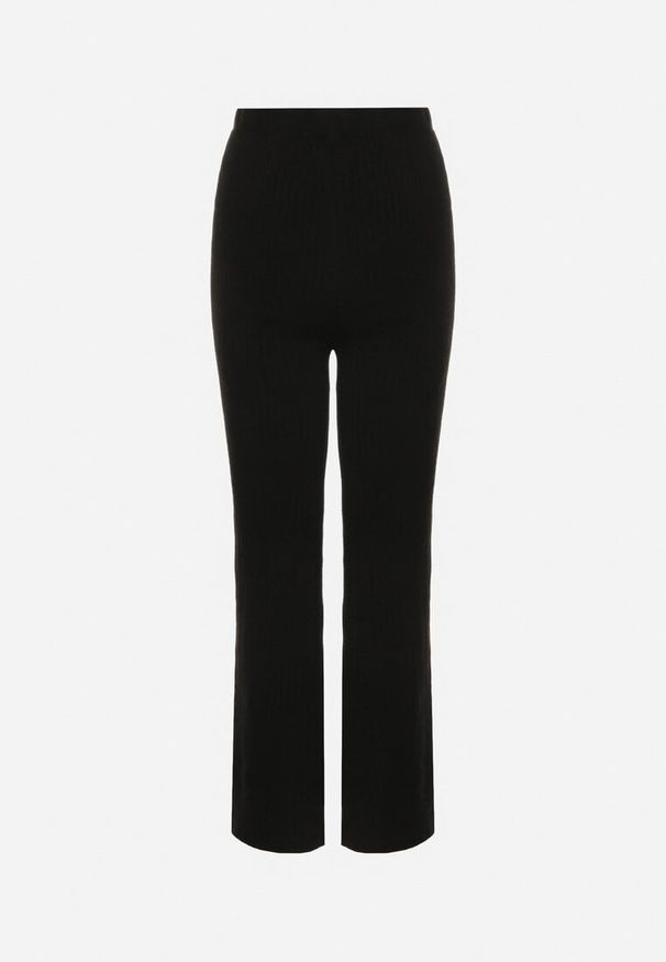 Born2be - Czarne Prążkowane Spodnie z Wełną o Szerokim Kroju z Wysokim Stanem Reinnia. Okazja: na co dzień. Stan: podwyższony. Kolor: czarny. Materiał: prążkowany, wełna. Styl: casual