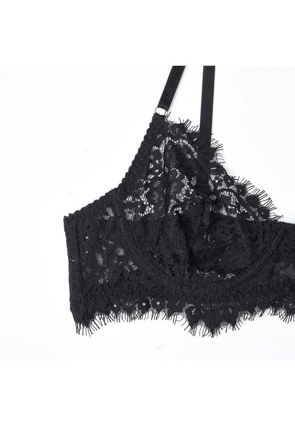 Intica - Komplet bielizny z ozdobną lamówką i luksusowym wykończeniem Domitilla. Kolor: czerwony. Materiał: materiał