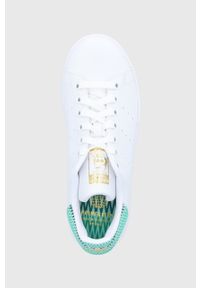 adidas Originals Buty Stan Smith H05055 kolor biały. Nosek buta: okrągły. Zapięcie: sznurówki. Kolor: biały. Materiał: materiał, guma. Model: Adidas Stan Smith #2