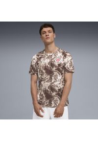 Puma - Męska koszulka przedmeczowa FC St. Pauli PUMA. Kolor: wielokolorowy, biały, brązowy. Sport: piłka nożna