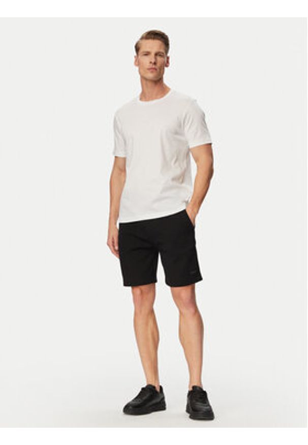BOSS Szorty sportowe JT_Globe 50558970 Czarny Regular Fit. Kolor: czarny. Materiał: syntetyk. Styl: sportowy