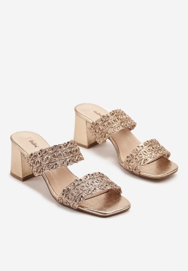 Born2be - Szampańskie Klapki na Obcasie z Plecioną Cholewką Tomaria. Okazja: na co dzień. Kolor: złoty. Materiał: jeans. Obcas: na obcasie. Styl: elegancki, casual. Wysokość obcasa: średni