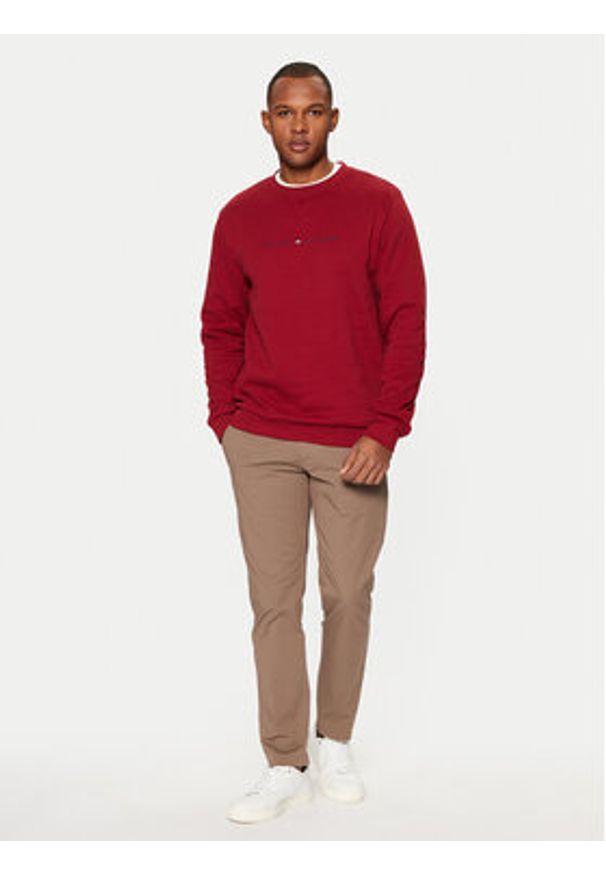TOMMY HILFIGER - Tommy Hilfiger Bluza UM0UM03346 Czerwony Regular Fit. Kolor: czerwony. Materiał: bawełna, syntetyk