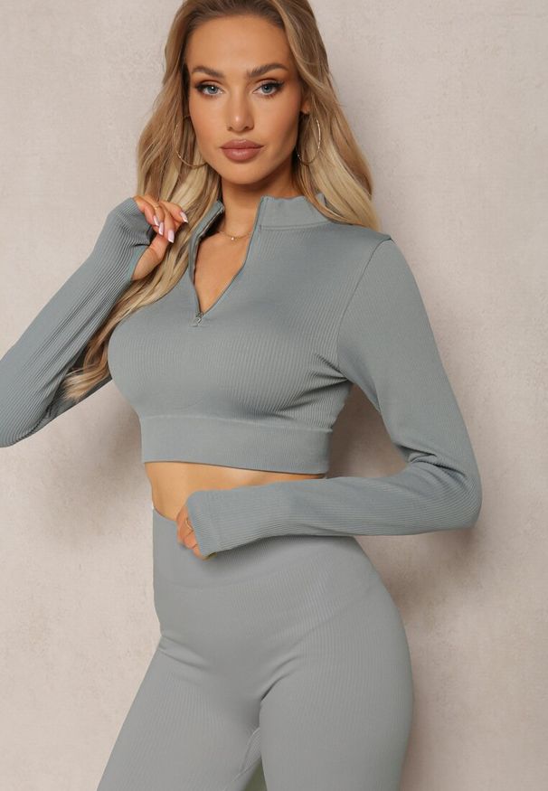 Renee - Szara Elastyczna Bluzka na Suwak z Wycięciem przy Ściągaczu Denalla. Okazja: na co dzień. Kolor: szary. Styl: casual