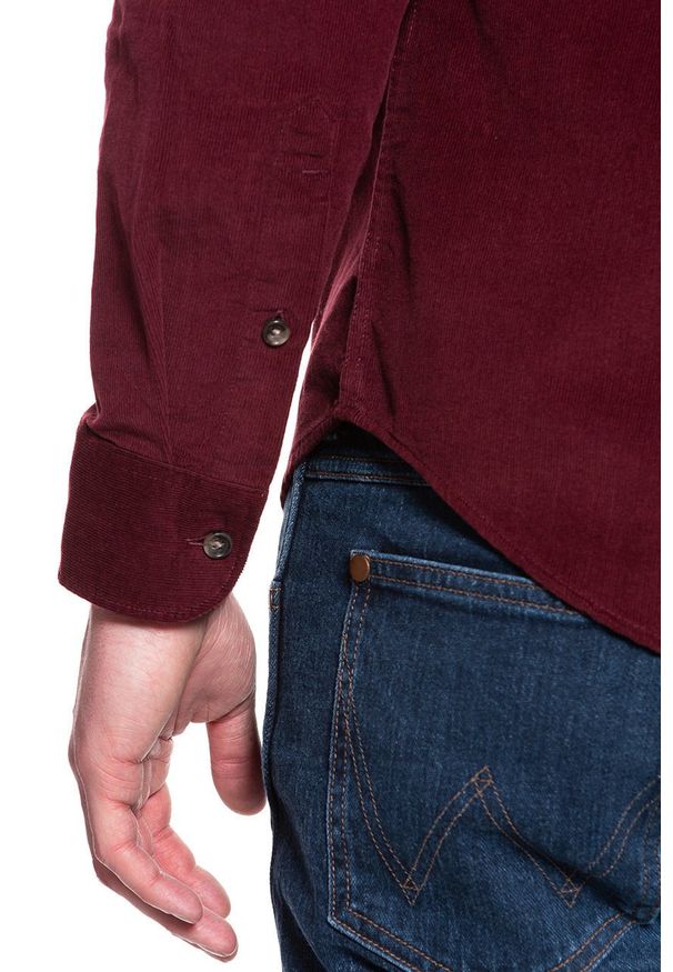 Lee - KOSZULA LEE BUTTON DOWN BURGUNDY L880MRMF 112123268. Typ kołnierza: button down. Materiał: materiał