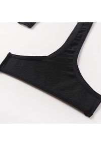 Intica - Pas do pończoch z zestawem na romantyczne wieczory Chihoko. Kolor: zielony. Materiał: materiał #3