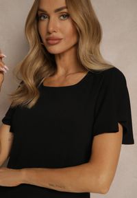 Renee - Czarna Bluzka z Rozkloszowanymi Rękawami Sunelva. Okazja: na co dzień. Kolor: czarny. Materiał: jeans. Styl: elegancki, casual #5