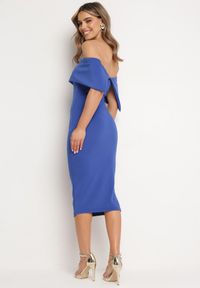 Born2be - Granatowa Klasyczna Dopasowana Sukienka z Wywiniętym Dekoltem Luvlia. Okazja: na spacer, na randkę. Kolor: niebieski. Materiał: tkanina. Wzór: gładki. Typ sukienki: proste. Styl: klasyczny #4