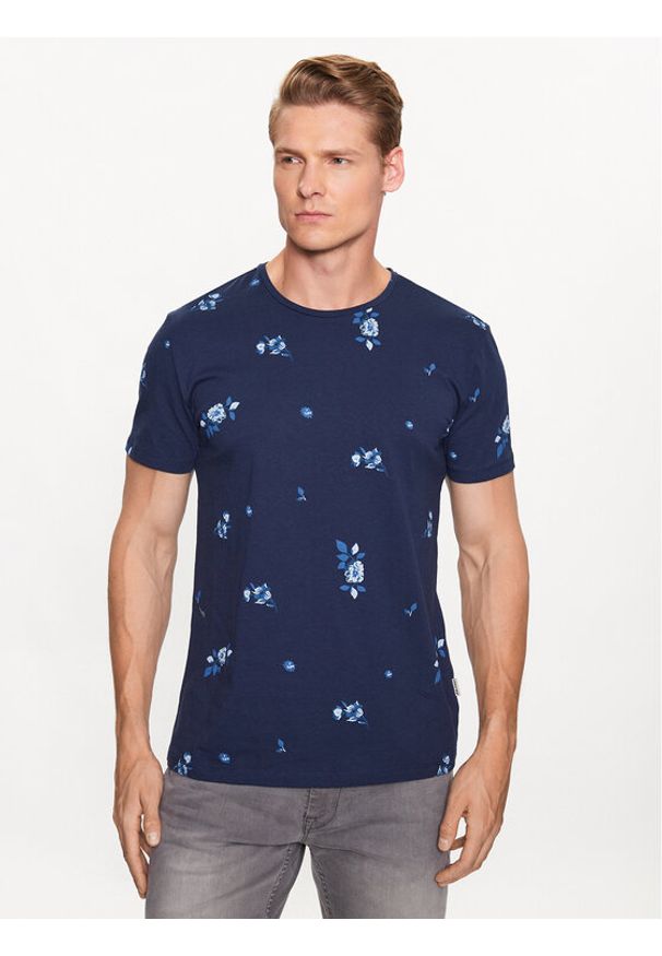 Blend T-Shirt 20715026 Granatowy Regular Fit. Kolor: niebieski. Materiał: bawełna
