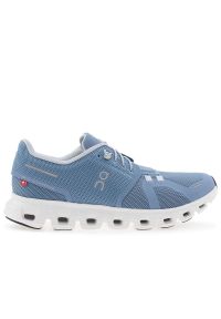 Buty damskie On Running Cloud 6 3WF10061508 - niebieskie. Kolor: niebieski. Materiał: materiał, syntetyk. Szerokość cholewki: normalna. Sport: bieganie