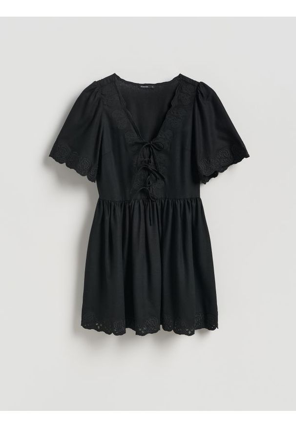 Reserved - Sukienka z dodatkiem lnu - czarny. Kolor: czarny. Materiał: len