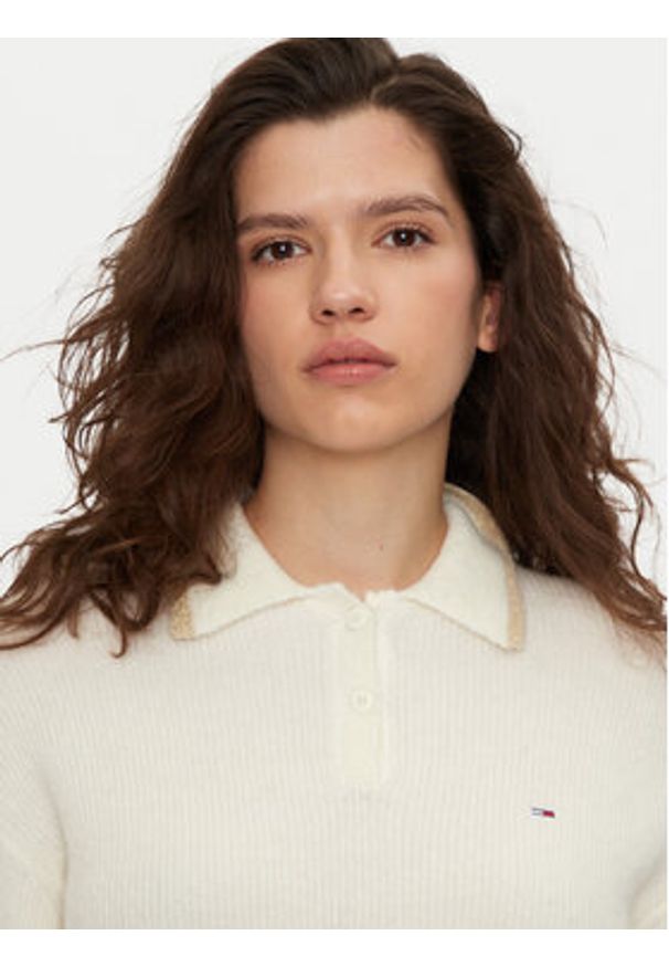 Tommy Jeans Sweter DW0DW19833 Écru Regular Fit. Materiał: wełna