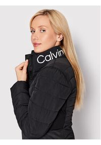 Calvin Klein Jeans Kurtka puchowa J20J219012 Czarny Regular Fit. Kolor: czarny. Materiał: puch, syntetyk #3