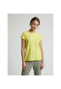 Koszulka damska Hummel Isobella. Kolor: żółty. Sport: piłka nożna #1