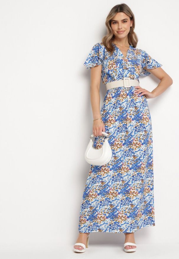 Born2be - Niebieska Sukienka Maxi z Wiskozy z Gumką w Pasie Ozdobiona Wzorem Nieregularne Kropki Jewellis. Kolor: niebieski. Materiał: wiskoza. Wzór: aplikacja, kropki. Typ sukienki: kopertowe. Długość: maxi