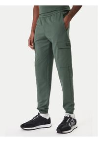EA7 Emporio Armani Spodnie dresowe 8NPP67 PJVRZ U7260 Zielony Regular Fit. Kolor: zielony. Materiał: bawełna #1