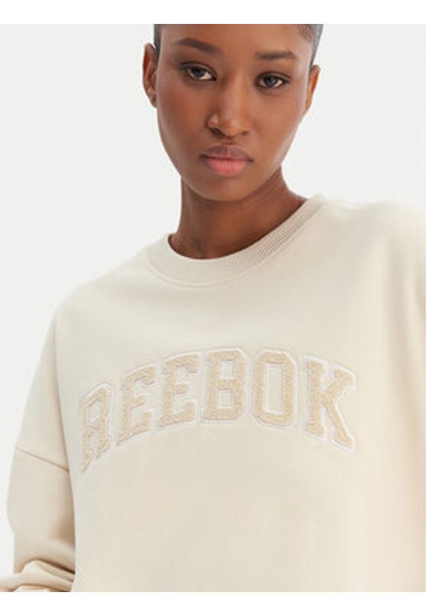 Reebok Bluza Reebok x Ewa Chodakowska Kalina RK25622CCW Beżowy Relaxed Fit. Kolor: beżowy. Materiał: syntetyk