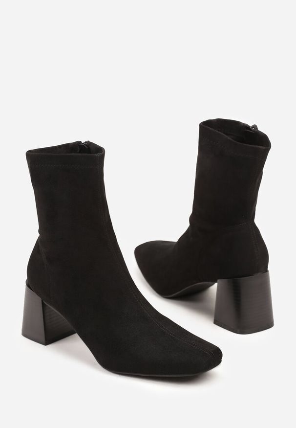 Born2be - Czarne Botki Vices na Stożkowym Obcasie z Kwadratowym Noskiem Aziste. Okazja: na co dzień, na spotkanie biznesowe, do pracy. Kolor: czarny. Materiał: jeans. Obcas: na obcasie. Styl: casual, biznesowy. Wysokość obcasa: średni