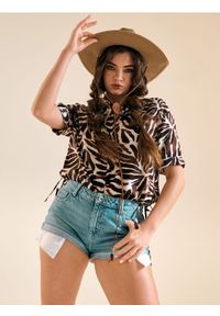 Sinsay - Szorty jeansowe mid waist - niebieski. Kolor: niebieski. Materiał: jeans #1