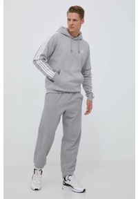 adidas Originals bluza męska kolor szary z kapturem melanżowa. Typ kołnierza: kaptur. Kolor: szary. Materiał: poliester. Długość rękawa: długi rękaw. Długość: długie. Wzór: melanż #4